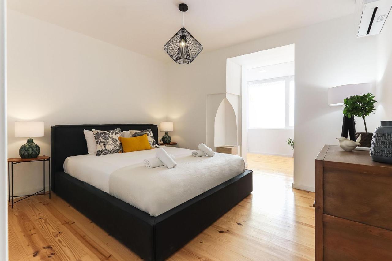 Appartamento Lapa Elegant By Homing Lisbona Esterno foto